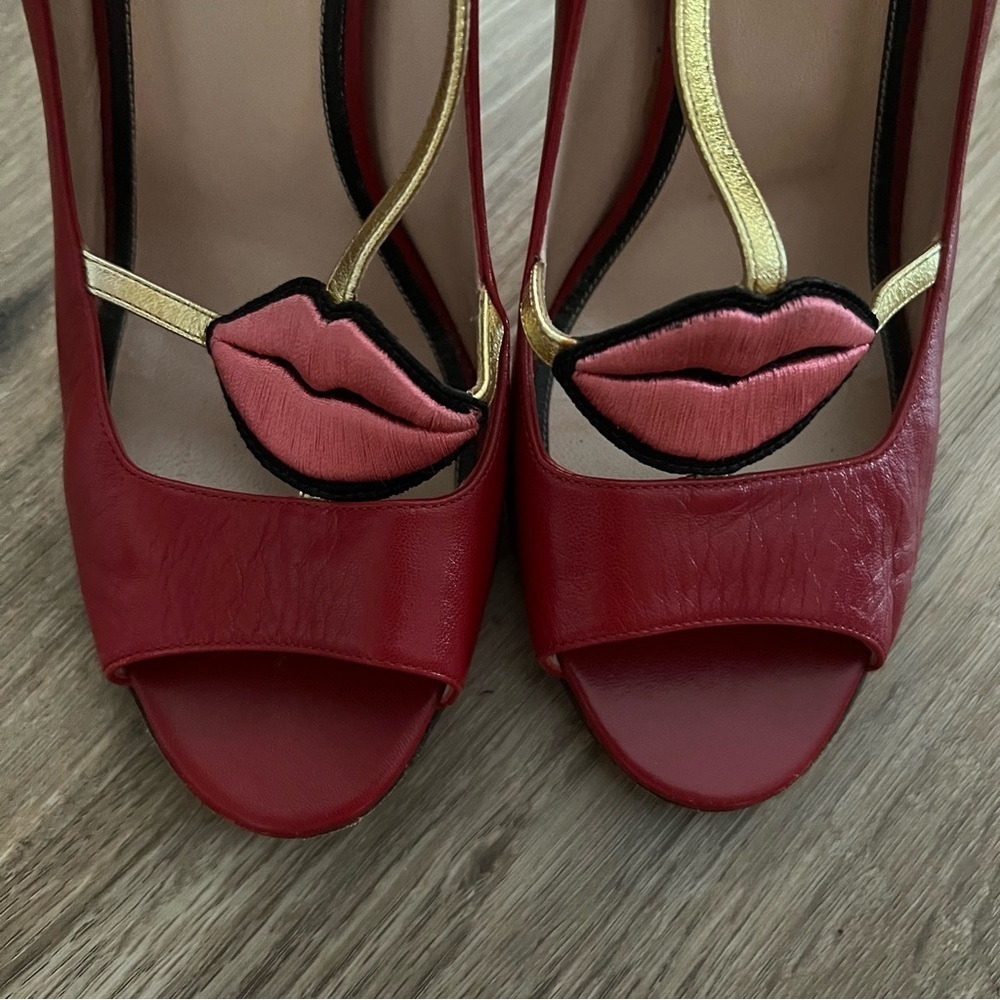 GUCCI X DISNEY Molina Lips Applique Strap Heels in Red Sz 11 US - Picture 9 of 12